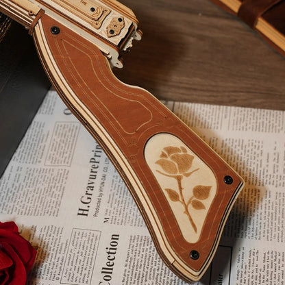 Pinstripe's Protector - Wooden Thompson Submachine Gun