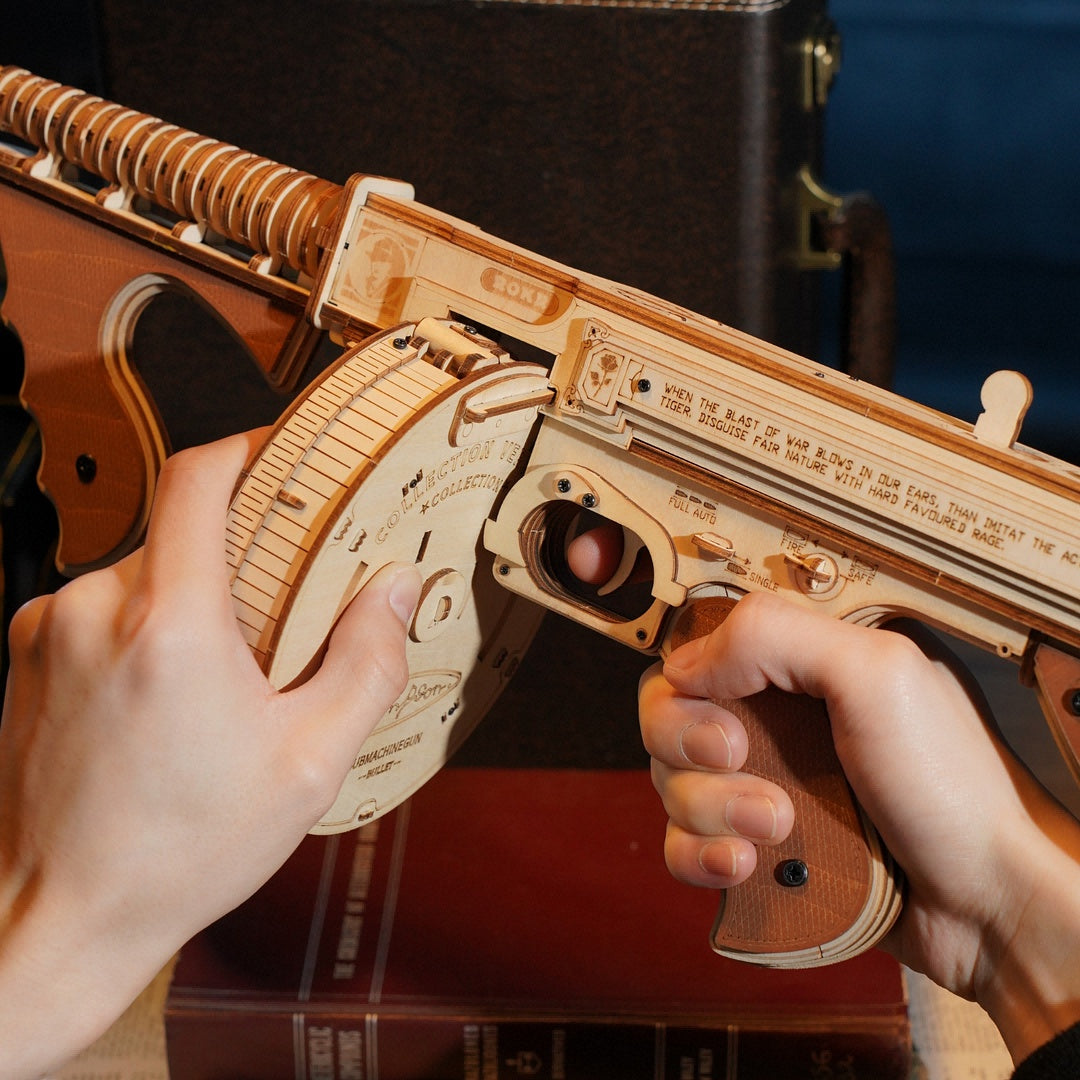 Pinstripe's Protector - Wooden Thompson Submachine Gun